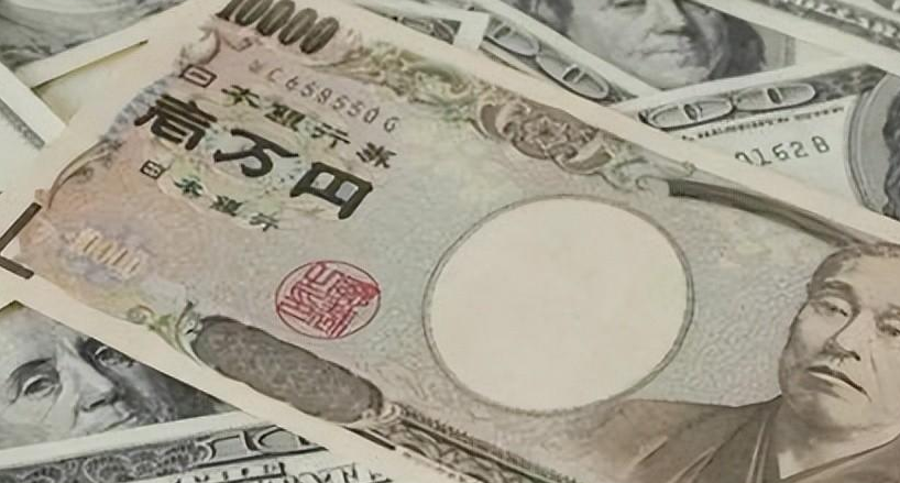 Yen Sinks Below 160 Mark